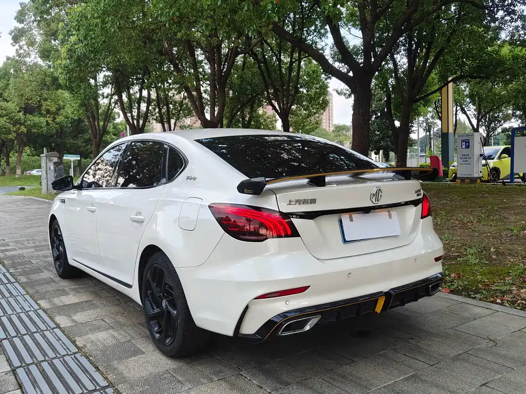 MG MG6 — миниатюра 11