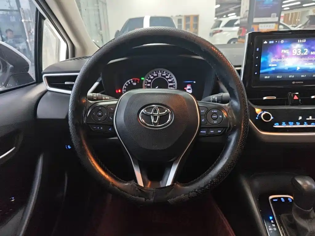 Toyota Corolla — миниатюра 11