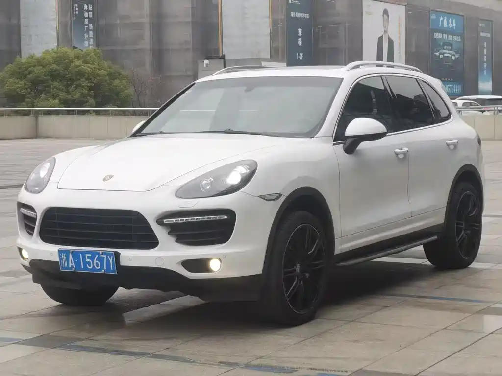 Porsche Cayenne 2014