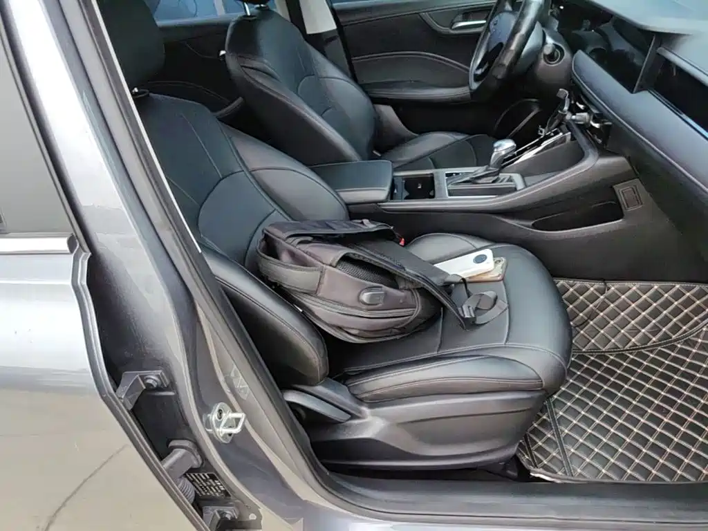 Roewe i5 — миниатюра 25
