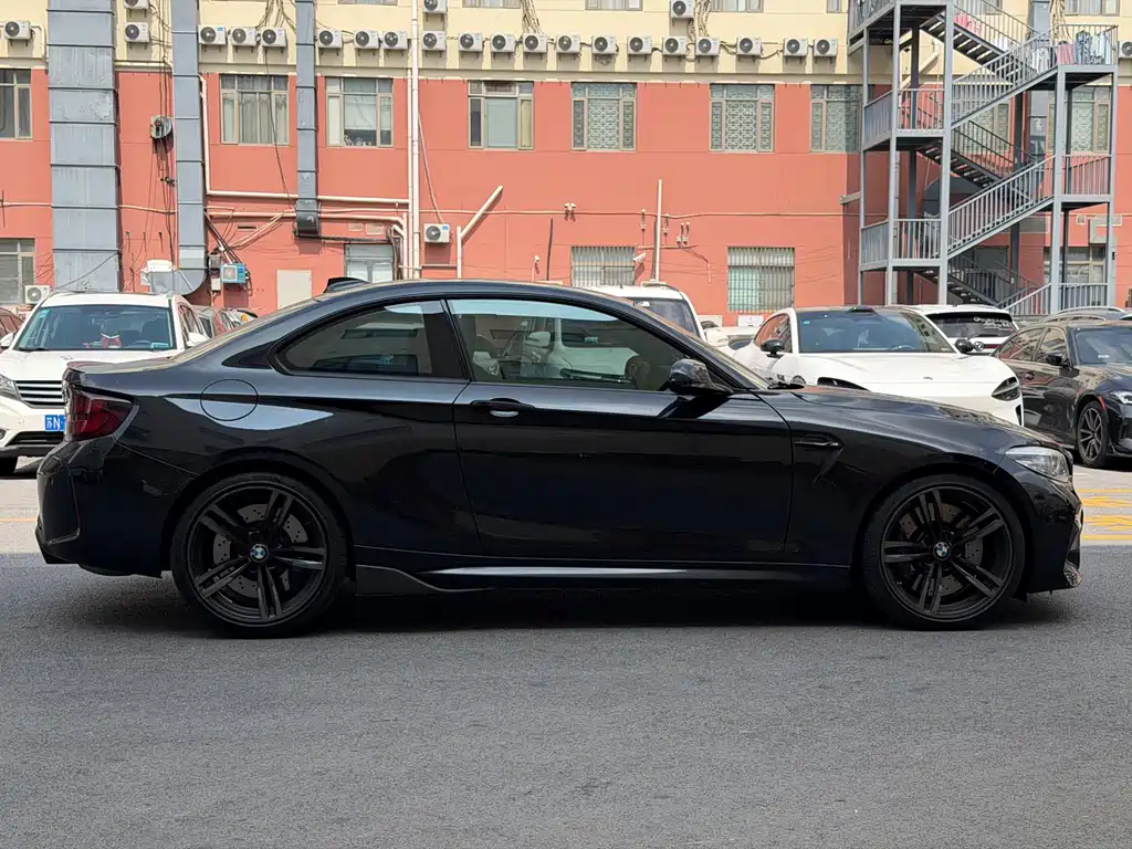 BMW M2 — миниатюра 4