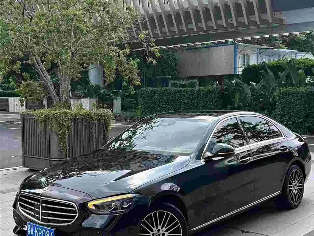Mercedes-Benz C-Class — миниатюра 2