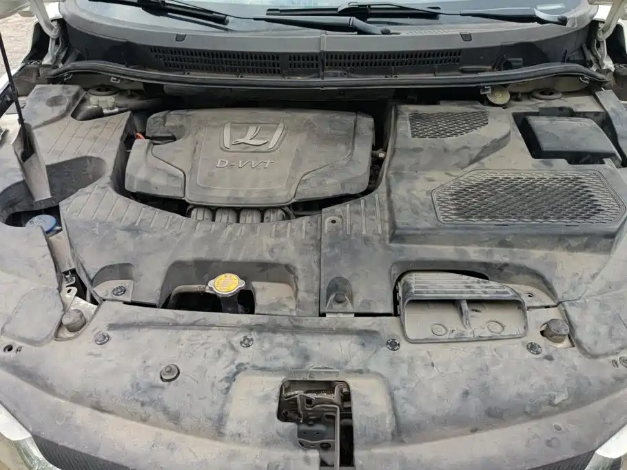 Luxgen U5 SUV — миниатюра 10