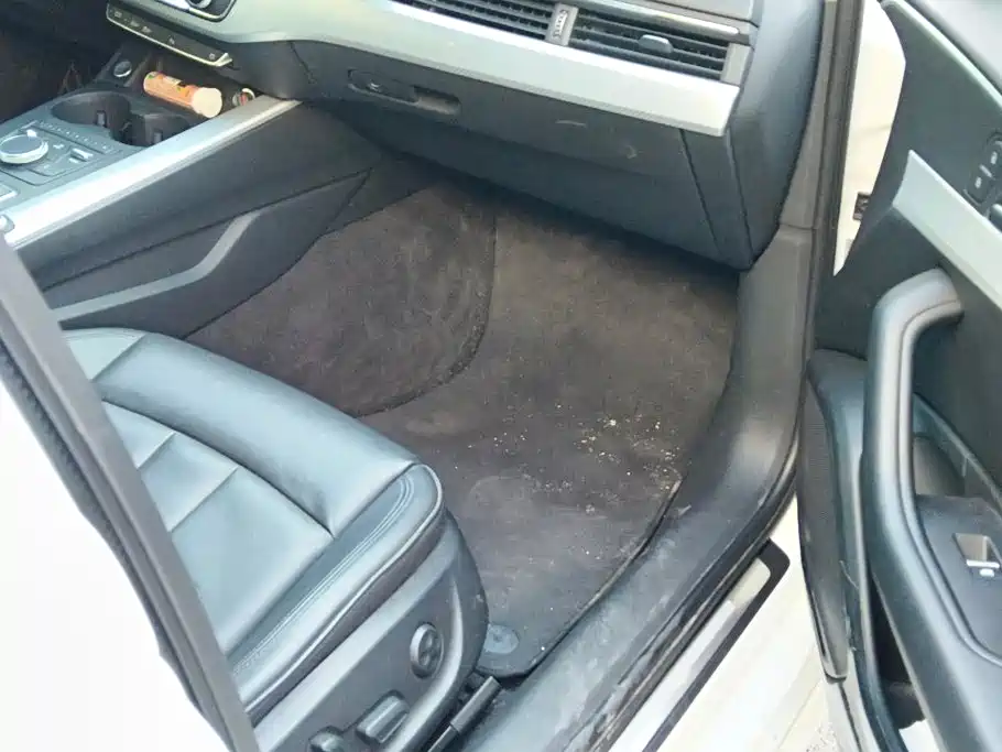 Audi A4L — миниатюра 8