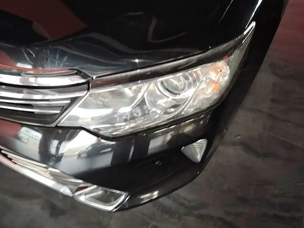 Toyota Camry — миниатюра 24