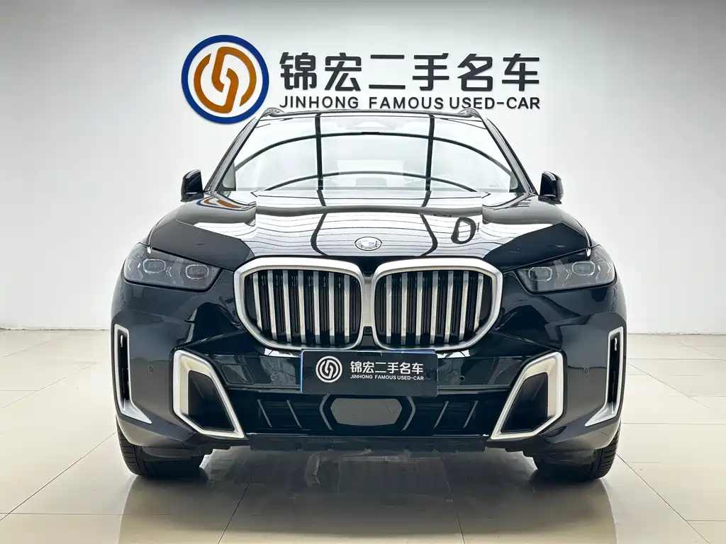 BMW X5 2023 xDrive 30Li Premium M Sport
