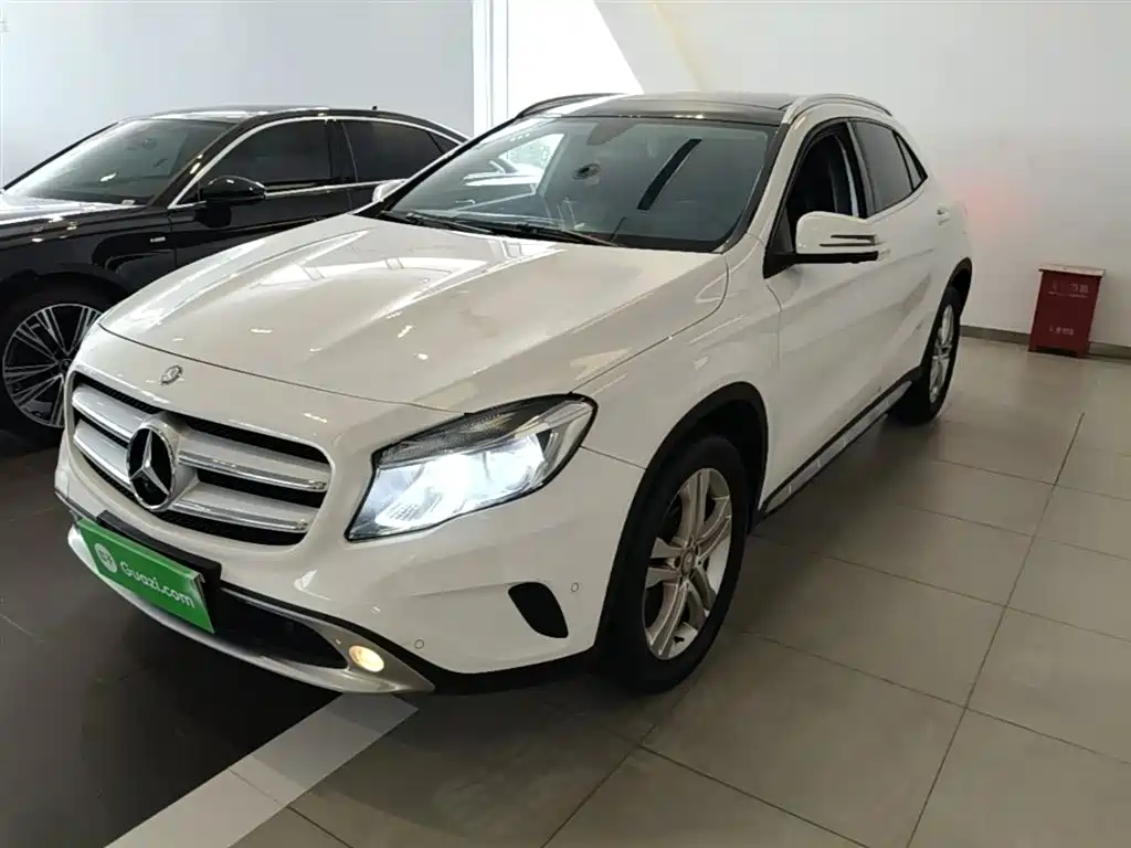 Mercedes-Benz GLA 2016 GLA 200 Dynamic Type