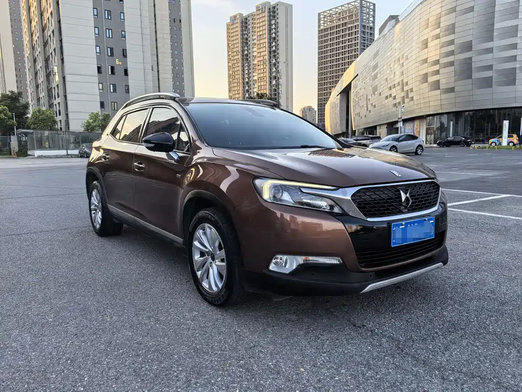 DS 6 2016 1.8T Luxury THP200