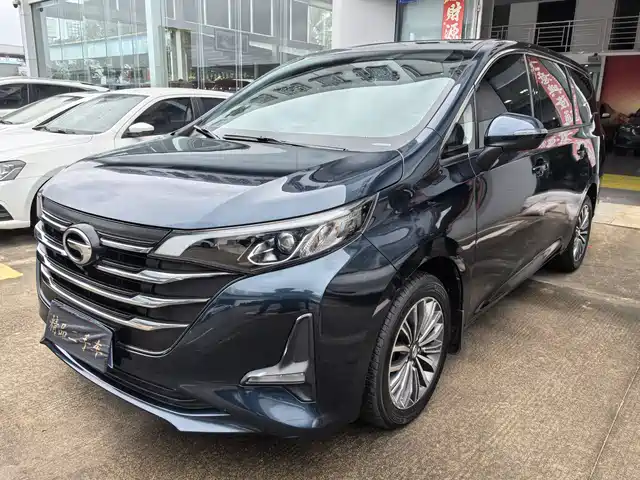 GAC TRUMPCHI M6 2020