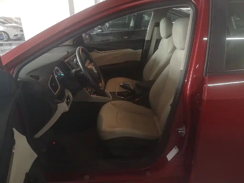 Buick Excelle — миниатюра 15