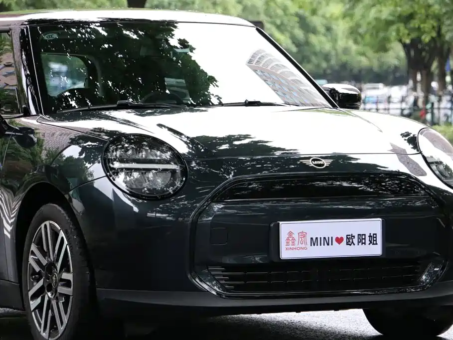 MINI MINI COOPER EV — миниатюра 7