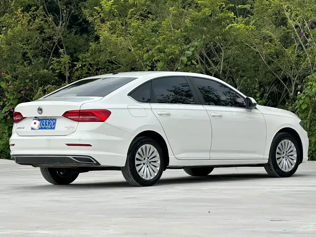 Volkswagen Lavida — миниатюра 10