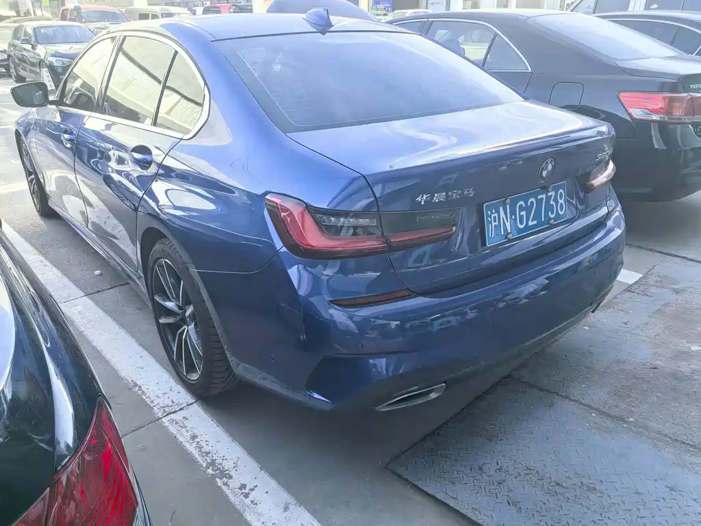 BMW 3 Series — миниатюра 8