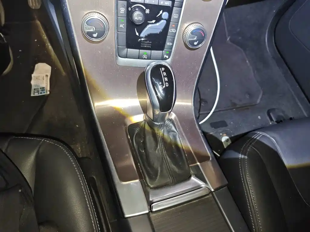 Volvo XC60 — миниатюра 15