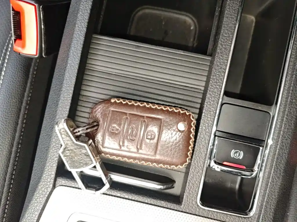 Roewe RX5 — миниатюра 9