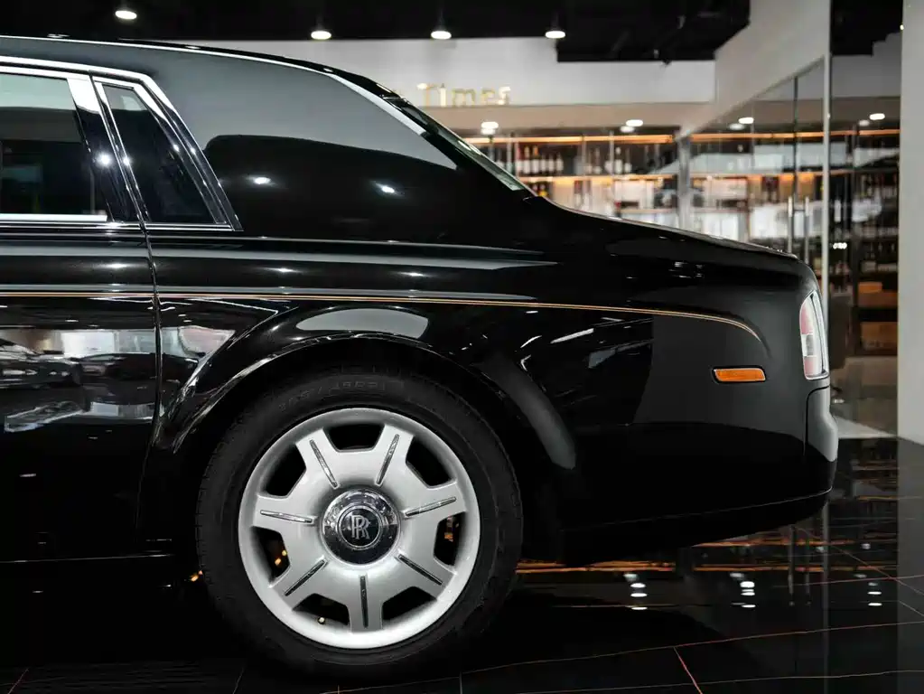 Rolls-Royce Phantom 6.7L Extended Edition EWB, фото 59