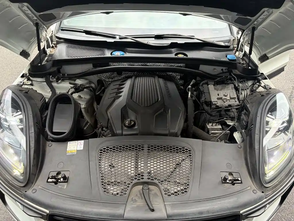 Porsche Macan — миниатюра 33