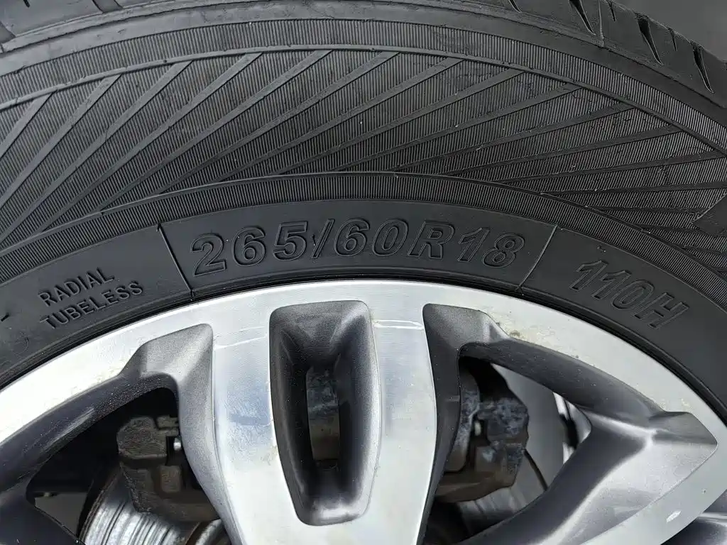 Ford Everest — миниатюра 24