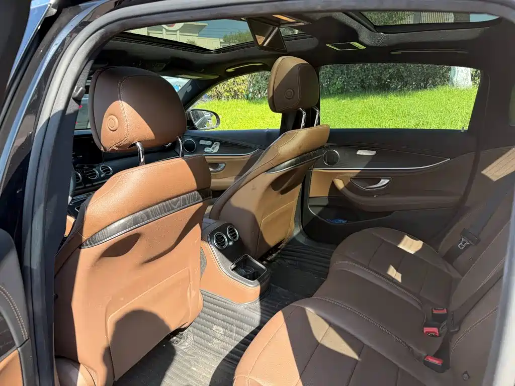 Mercedes-Benz E-Class New Energy — миниатюра 11