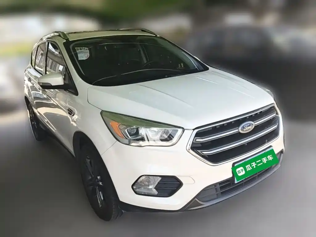 Ford Kuga — миниатюра 7