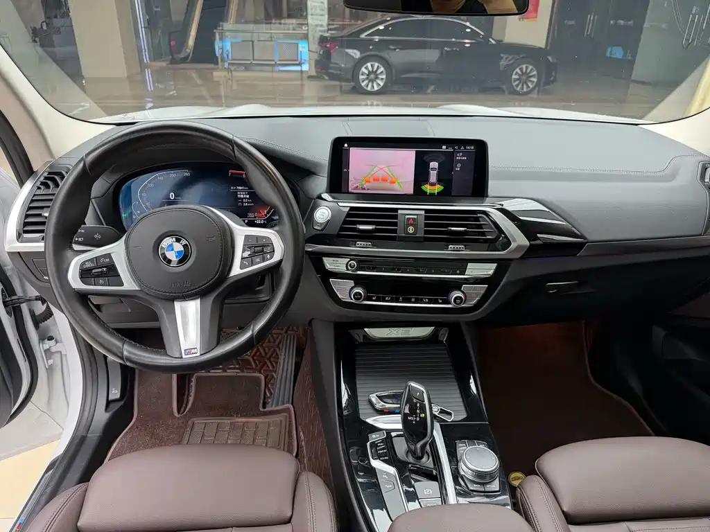 BMW X3 — миниатюра 10