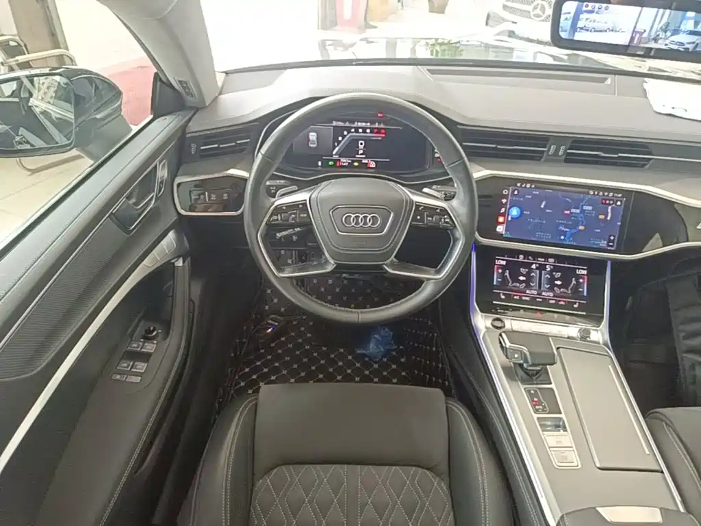 Audi A7L — миниатюра 11