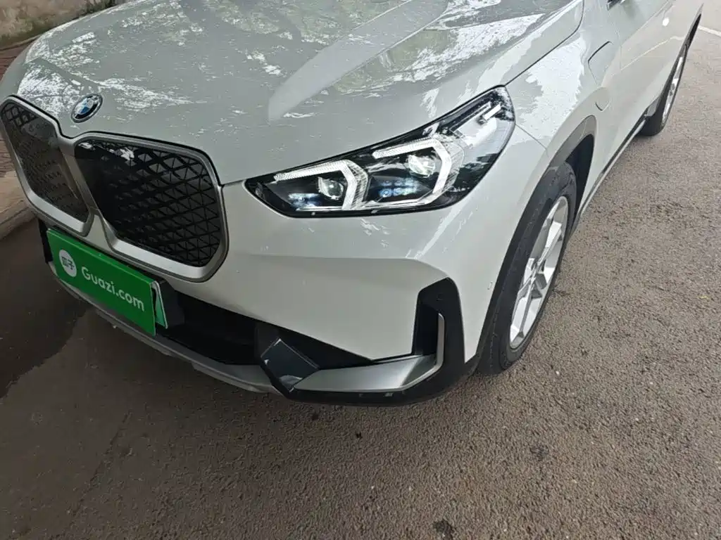 BMW iX1 — миниатюра 23