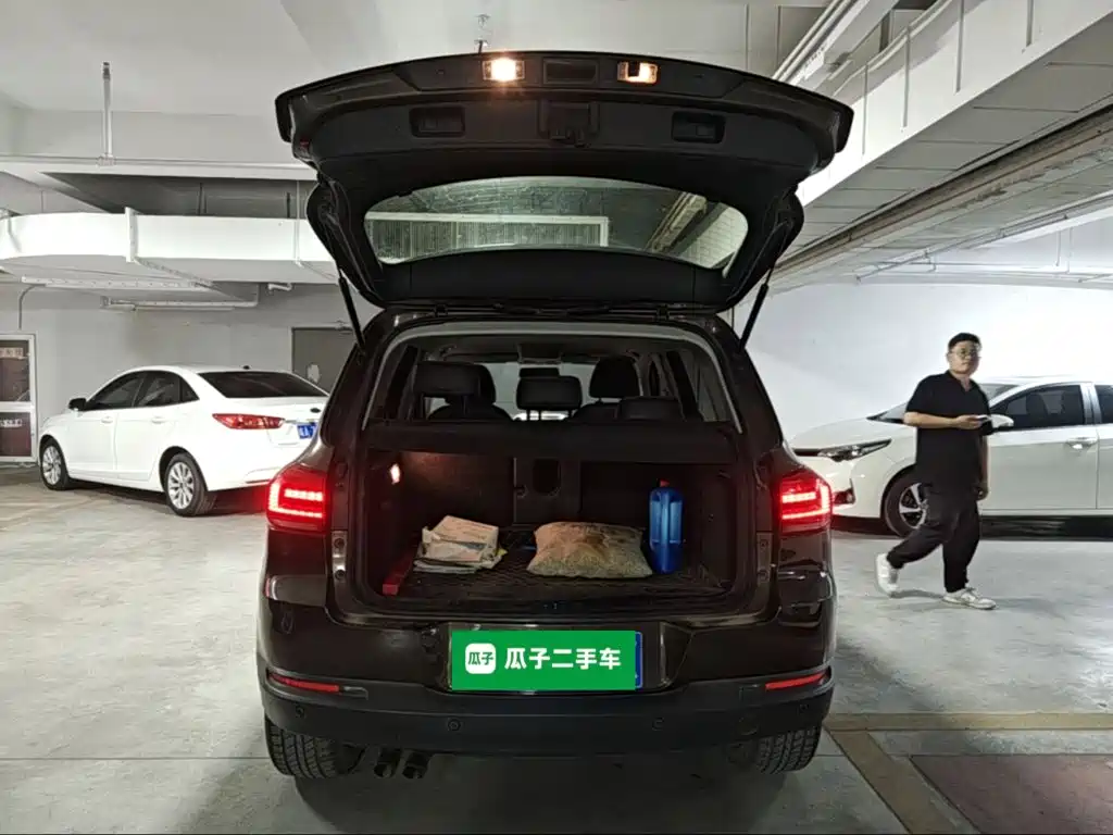 Volkswagen Tiguan — миниатюра 21