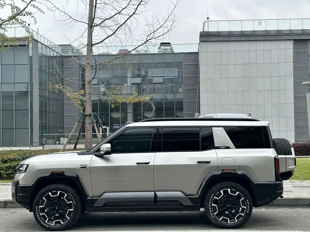 Fang Cheng Bao Leopard 8 — миниатюра 5