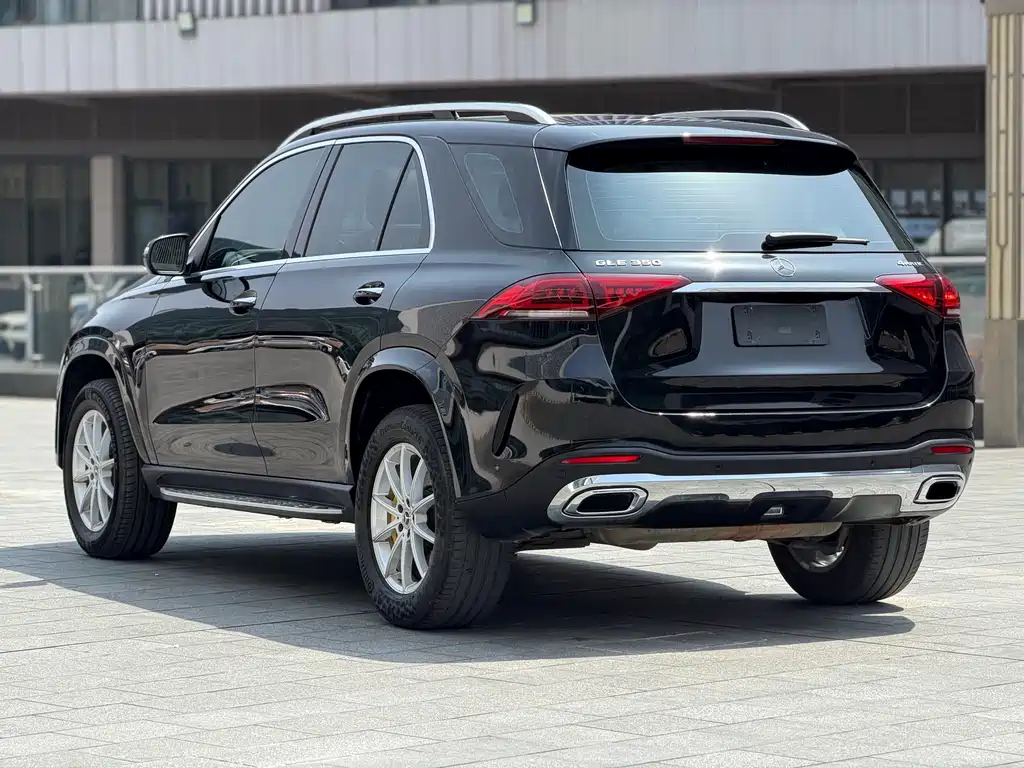 Mercedes-Benz GLE (Import) — миниатюра 15