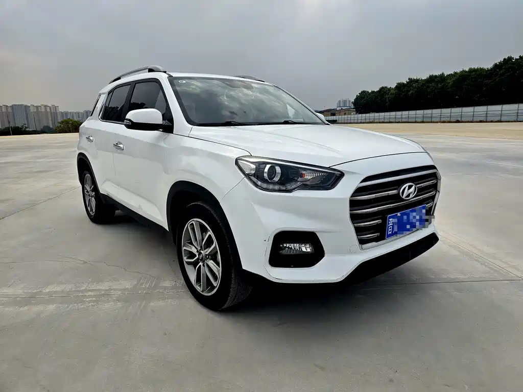 Hyundai ix35 — миниатюра 2