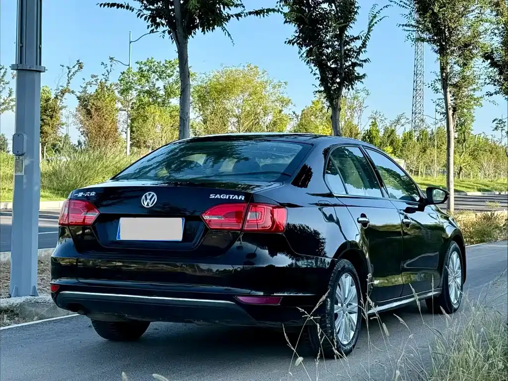 Volkswagen Sagitar — миниатюра 9