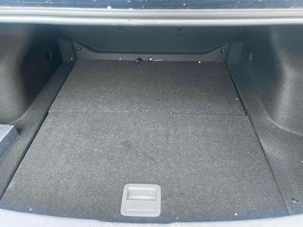 Hongqi E-QM5 2024 610km PLUS