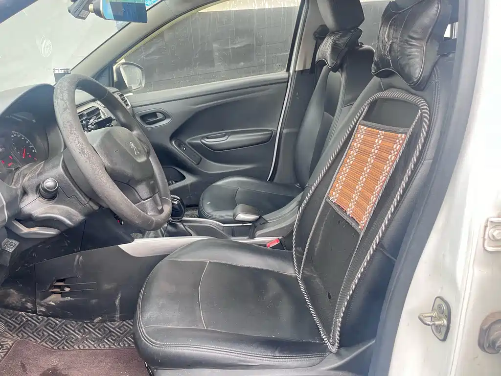 Peugeot 301 — миниатюра 4