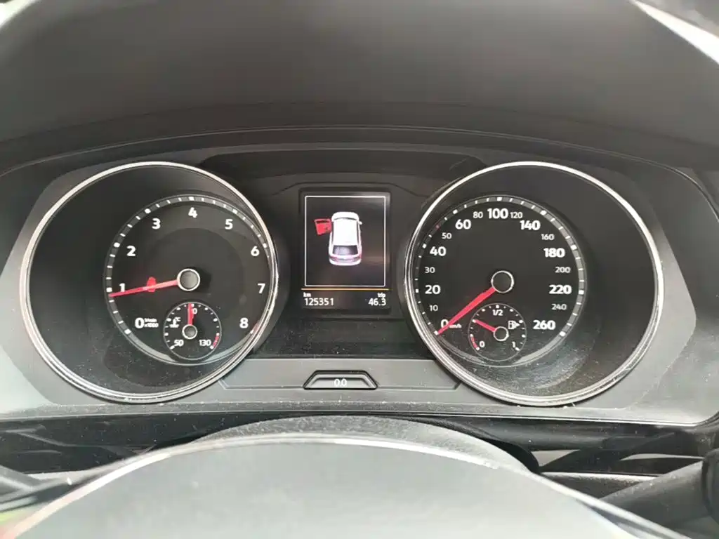 Volkswagen Tiguan L — миниатюра 12