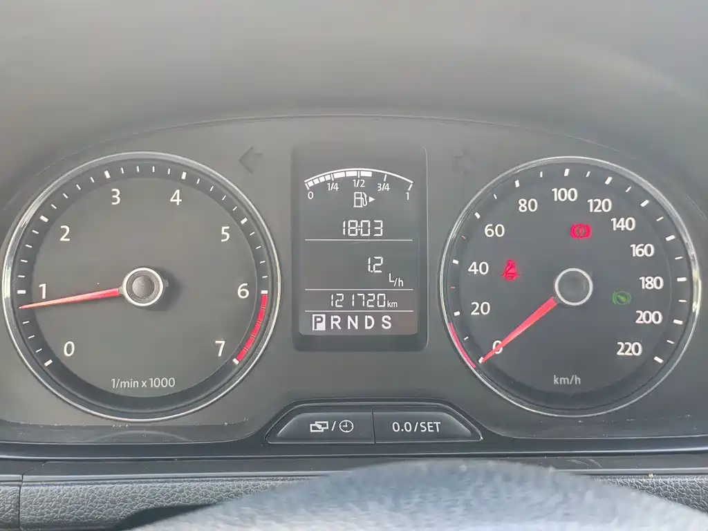 Volkswagen Lavida — миниатюра 13
