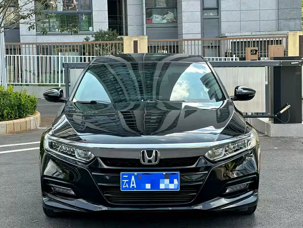 Honda Accord — миниатюра 2