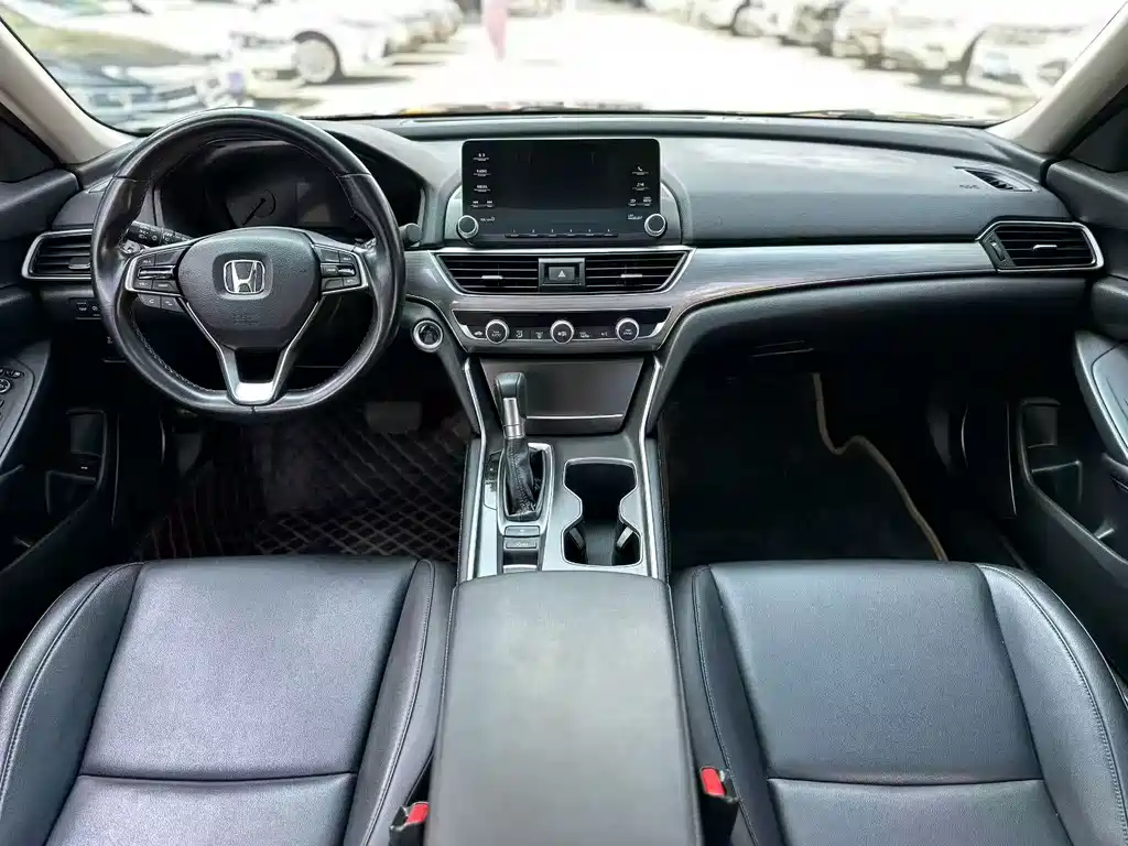Honda Accord — миниатюра 4