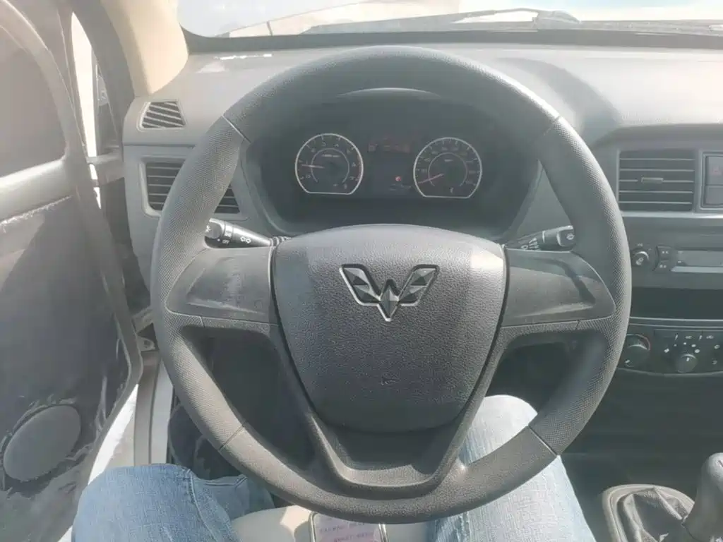 Wuling Rongguang — миниатюра 11