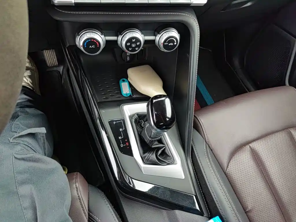 Changan CS15 — миниатюра 14