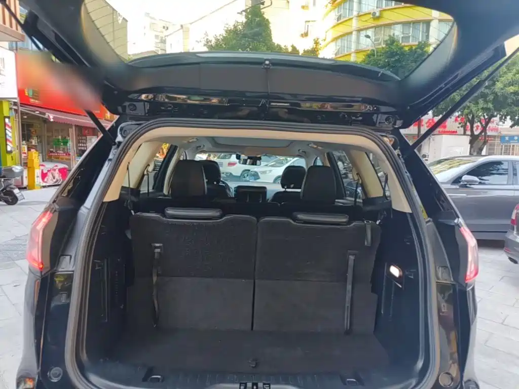 Ford Edge — миниатюра 19