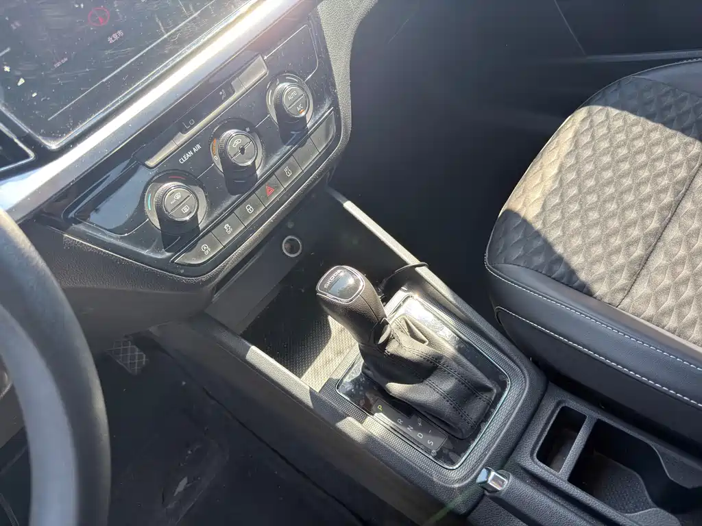 Skoda Kamiq — миниатюра 5