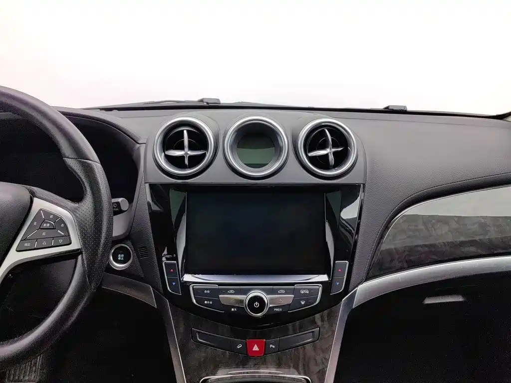 BYD Tang New Energy — миниатюра 12