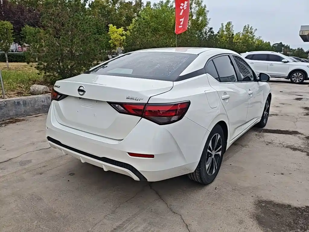 Nissan Sylphy — миниатюра 7