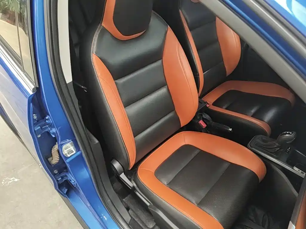 Geely Vision X1 — миниатюра 25