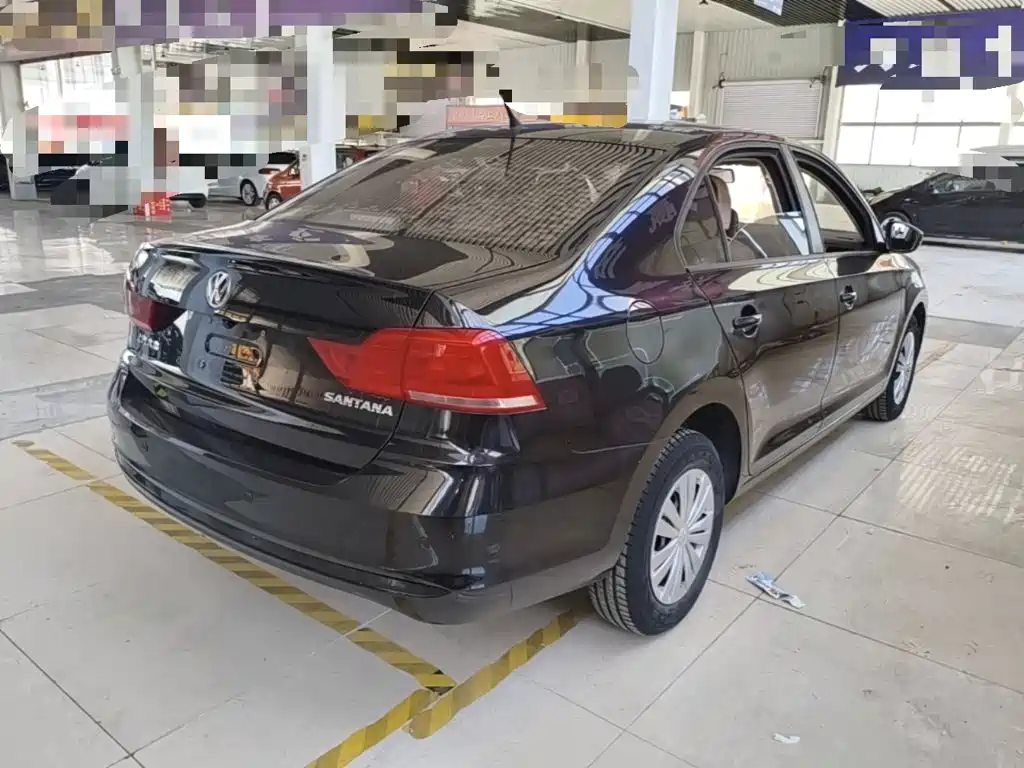 Volkswagen Santana — миниатюра 7