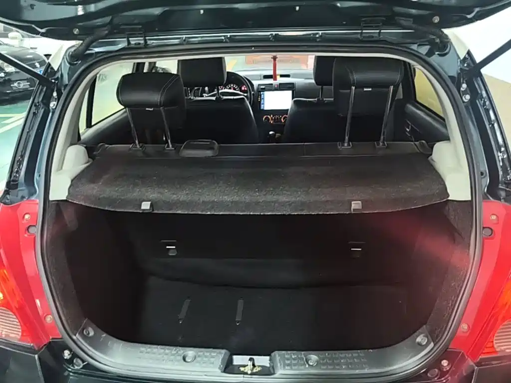 Suzuki Swift — миниатюра 19
