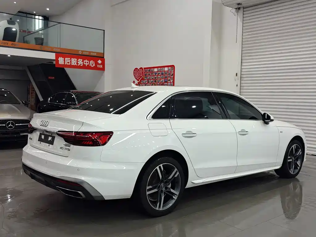 Audi A4L — миниатюра 2