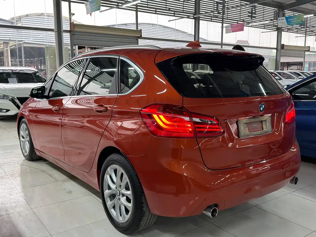 BMW 2 SERIES STATION WAGON