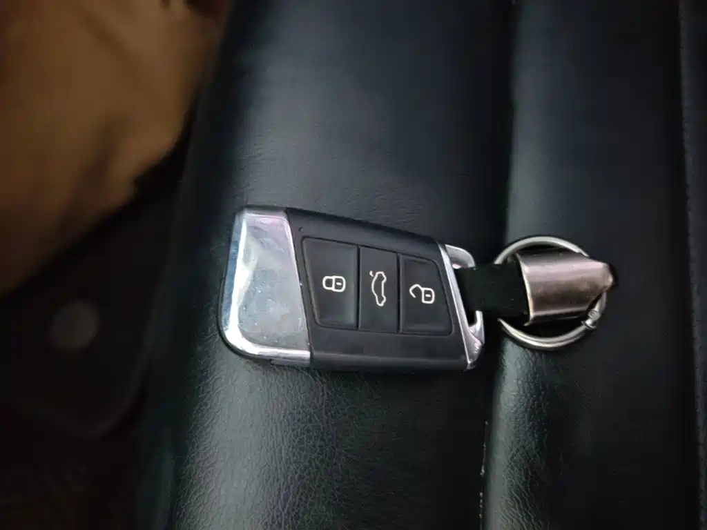 Volkswagen Magotan — миниатюра 9